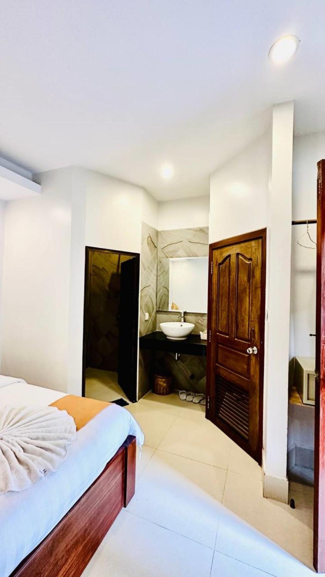 Holy Angkor Hotel Сием Реап Екстериор снимка