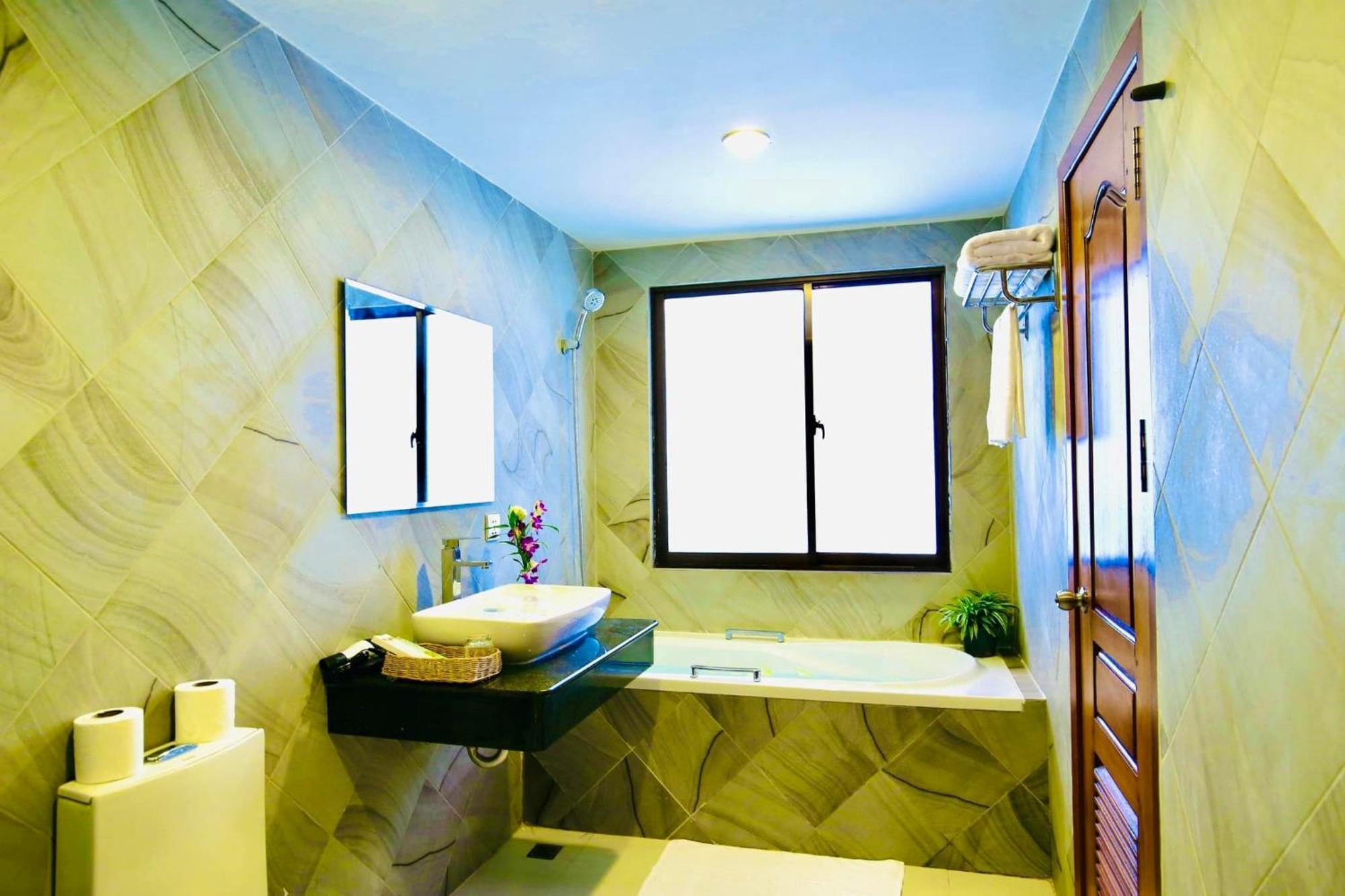 Holy Angkor Hotel Сием Реап Екстериор снимка