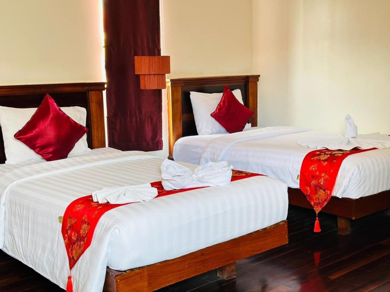 Holy Angkor Hotel Сием Реап Екстериор снимка