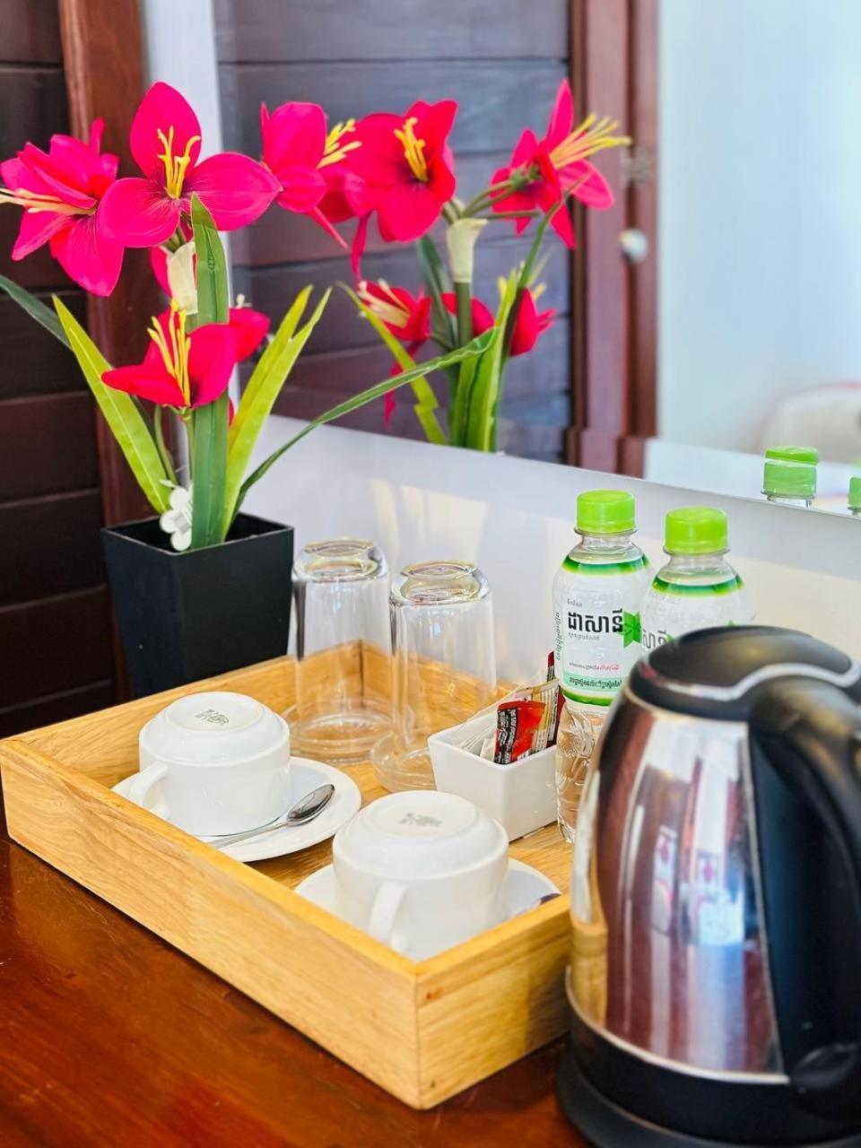 Holy Angkor Hotel Сием Реап Екстериор снимка