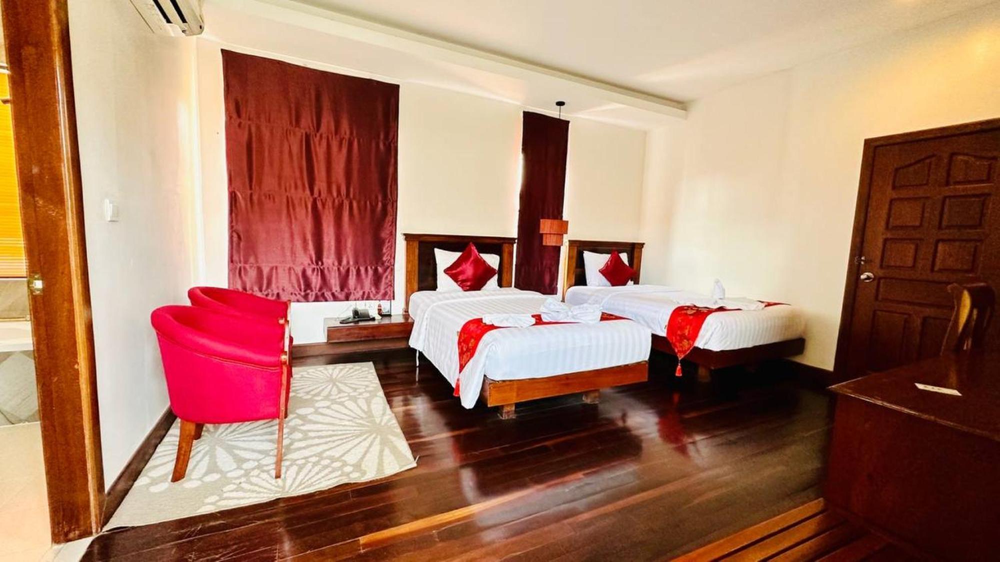 Holy Angkor Hotel Сием Реап Екстериор снимка
